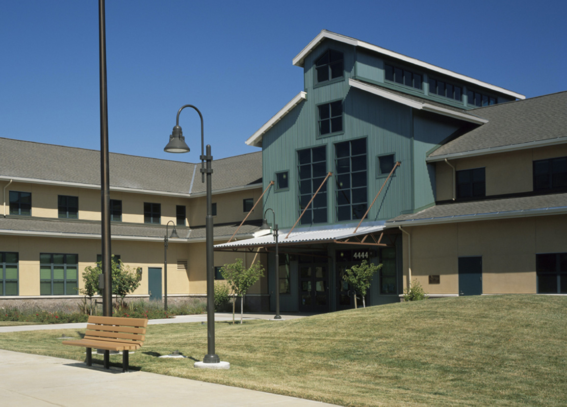 LivermoreCommunityCenterCrop